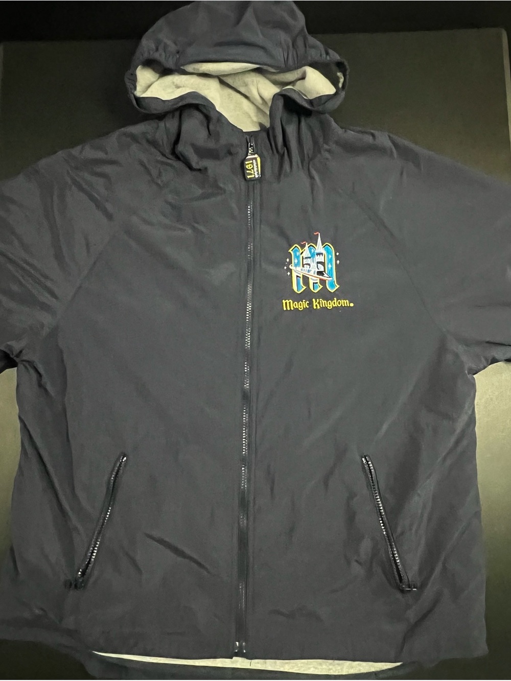 Walt Disney World Magic Kingdom Vintage Navy Blue Hooded Jacket Size Medium